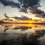 Steps From The Quiet Seaside Path Apartment