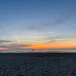 Steps From The Quiet Seaside Path Apartment