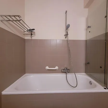 Apartament Steps From The Quiet Seaside Path *